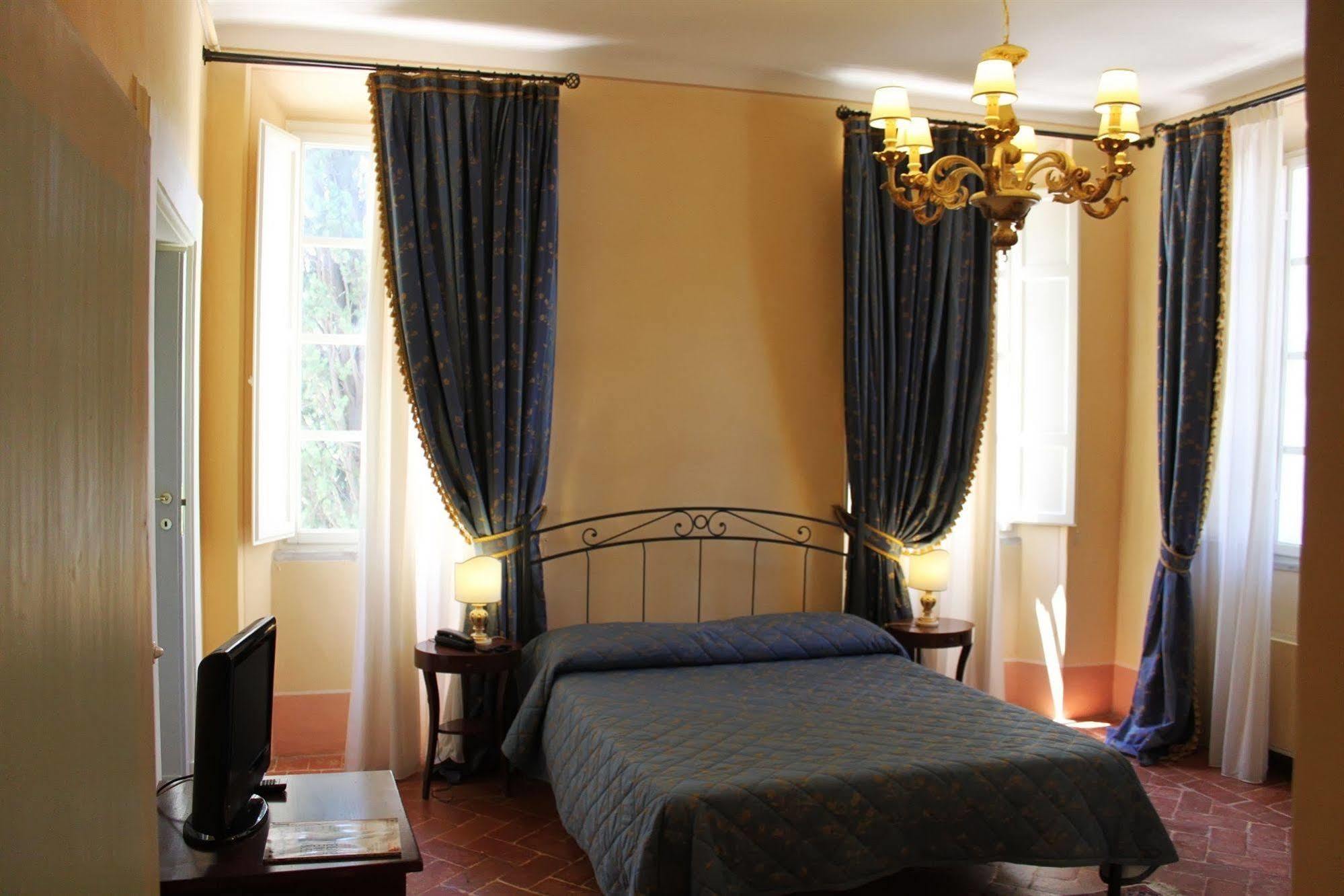 Villa Rinalducci Fano Eksteriør billede