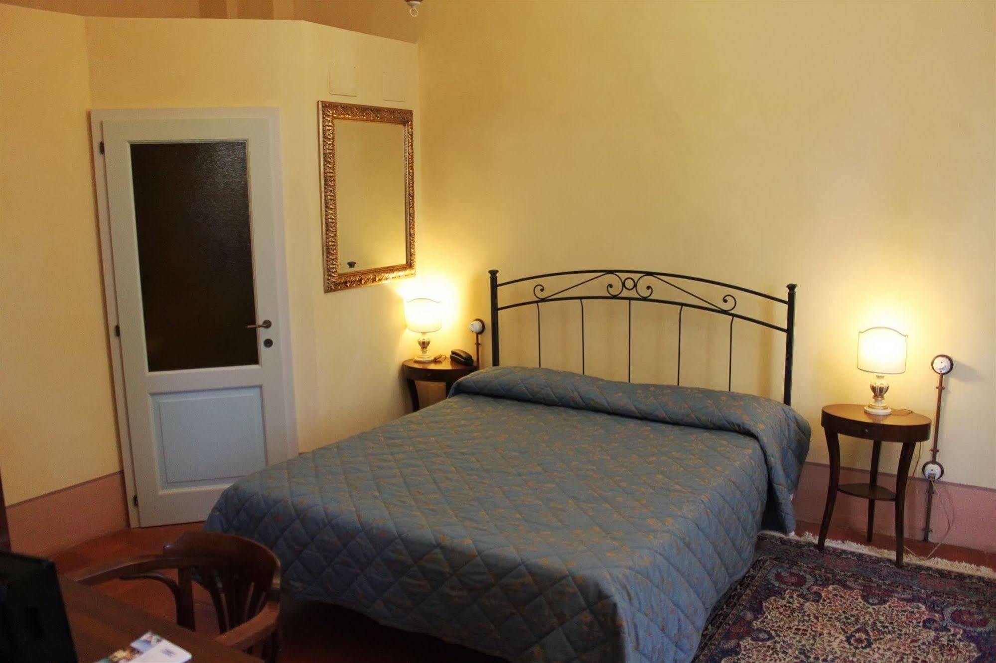 Villa Rinalducci Fano Eksteriør billede